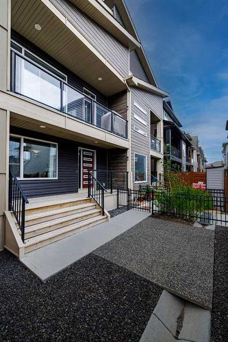 259 Sage Bluff Drive Nw, Calgary, AB - Outdoor