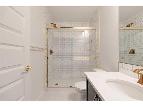 290 Seton Passage Se, Calgary, AB - Indoor Photo Showing Bathroom