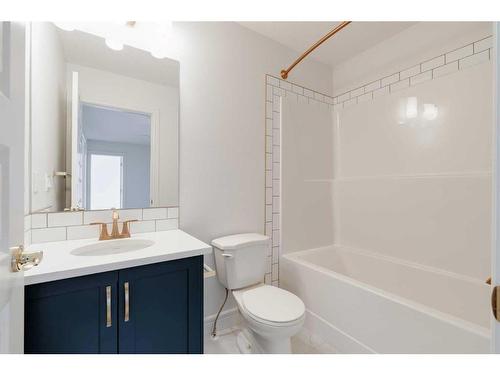 290 Seton Passage Se, Calgary, AB - Indoor Photo Showing Bathroom