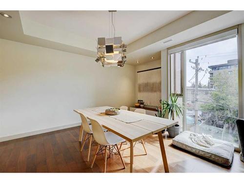 404-2905 16 Street Sw, Calgary, AB - Indoor Photo Showing Dining Room