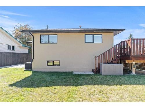 1148 Southglen Drive Sw, Calgary, AB - Outdoor With Exterior