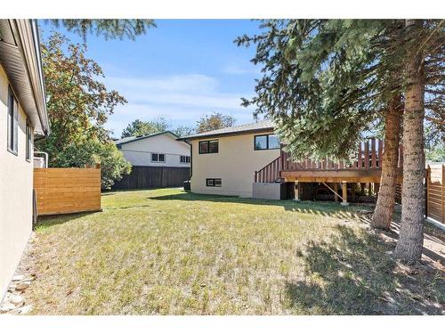 1148 Southglen Drive Sw, Calgary, AB - Outdoor With Exterior