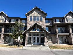 1215-211 Aspen Stone Boulevard SW Calgary, AB T3H 0K1