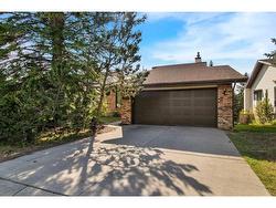 355 Ranchridge Court  Calgary, AB T3G 1W6