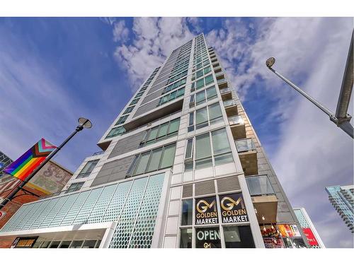 611-450 8 Avenue Se, Calgary, AB - Outdoor