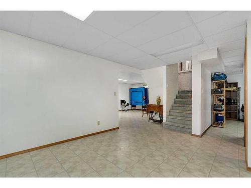 217 Riverwood Close Se, Calgary, AB - Indoor Photo Showing Other Room