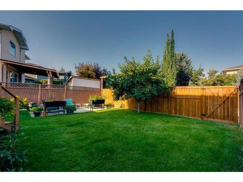 217 Riverwood Close Se, Calgary, AB - Outdoor With Backyard