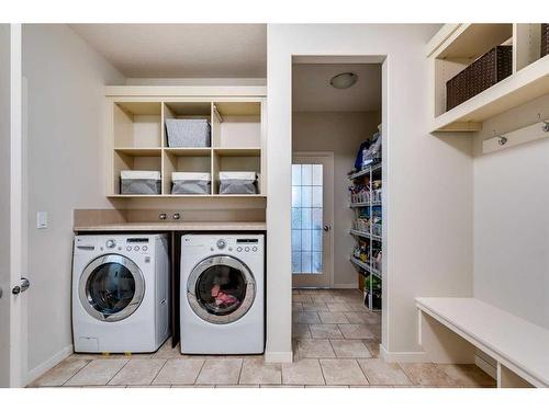 85 Aspenshire Crescent Sw, Calgary, AB - Indoor Photo Showing Laundry Room