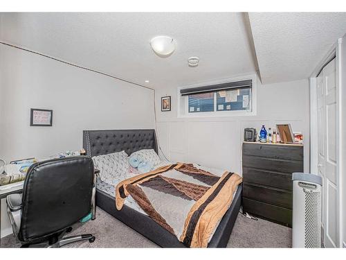 156 Cornerstone Passage Ne, Calgary, AB - Indoor Photo Showing Bedroom