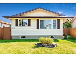 3815 14 Avenue NE Calgary, AB T2A 4A5