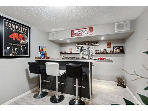 3216 39 Street Se, Calgary, AB - Indoor