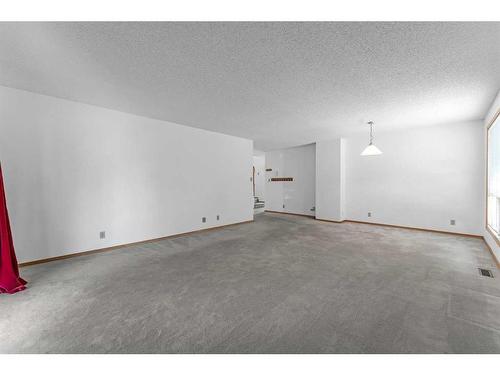 140 Prominence Heights Sw, Calgary, AB - Indoor Photo Showing Other Room