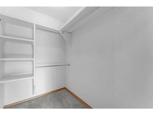 140 Prominence Heights Sw, Calgary, AB - Indoor With Storage