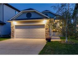 39 Cranridge Crescent SE Calgary, AB T3M 0J2