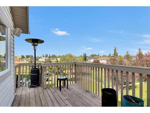 213 West Lakeview Place, Chestermere, AB - Outdoor With Deck Patio Veranda With Exterior