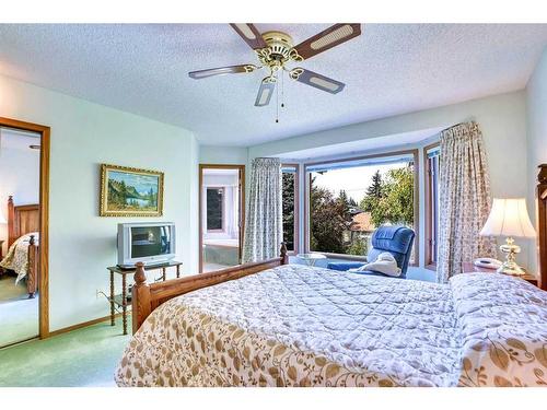 108 Edgebrook Place Nw, Calgary, AB - Indoor Photo Showing Bedroom