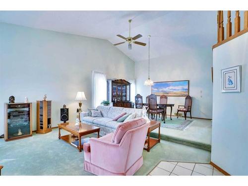 108 Edgebrook Place Nw, Calgary, AB - Indoor Photo Showing Living Room