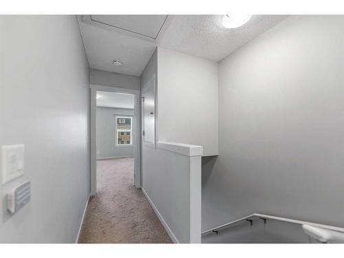 520 Mckenzie Towne Close Se, Calgary, AB - Indoor Photo Showing Other Room