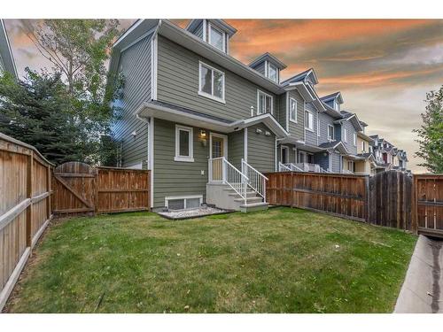 520 Mckenzie Towne Close Se, Calgary, AB - Outdoor