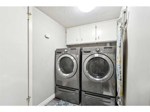 364 Silvergrove Place Nw, Calgary, AB - Indoor Photo Showing Laundry Room