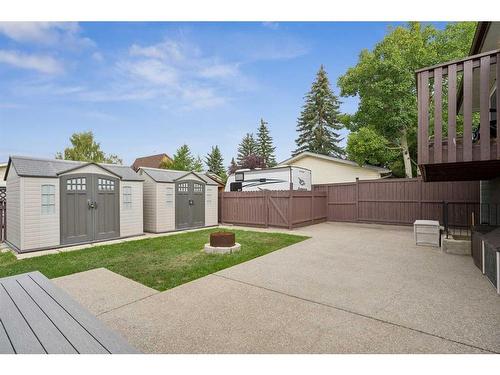 364 Silvergrove Place Nw, Calgary, AB - Outdoor