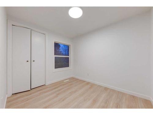 151 Midglen Place Se, Calgary, AB - Indoor Photo Showing Other Room