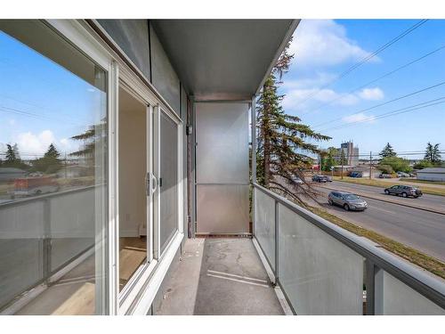 213-335 Garry Crescent Ne, Calgary, AB - Outdoor With Balcony With Exterior