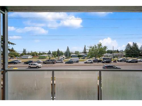 213-335 Garry Crescent Ne, Calgary, AB - Outdoor With View