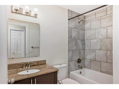 10816 Shamrock Place Sw, Calgary, AB - Indoor Photo Showing Bathroom