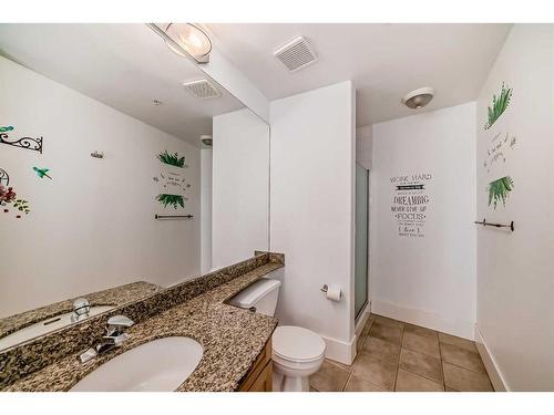 401-205 Riverfront Avenue Sw, Calgary, AB - Indoor Photo Showing Bathroom