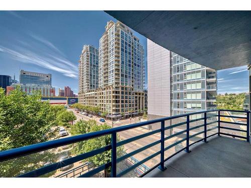 401-205 Riverfront Avenue Sw, Calgary, AB - Outdoor With Balcony