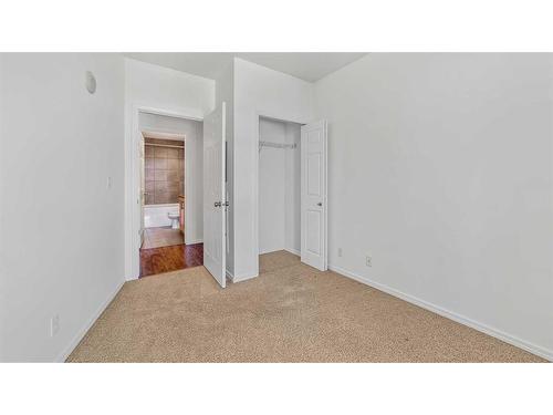 1210-325 3 Street Se, Calgary, AB - Indoor Photo Showing Other Room