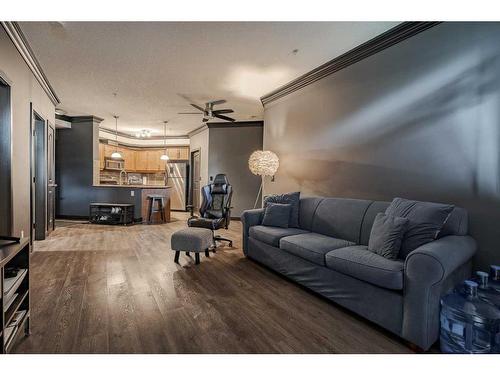 109-15304 Bannister Road Se, Calgary, AB - Indoor Photo Showing Other Room