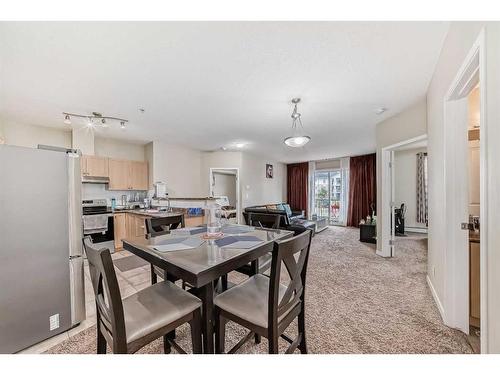 1215-333 Taravista Drive Ne, Calgary, AB - Indoor Photo Showing Dining Room