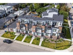 3209 16 Street SW Calgary, AB T2T 1S6