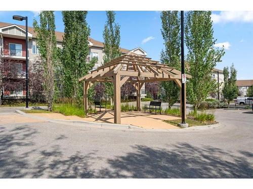 1107-1540 Sherwood Boulevard Nw, Calgary, AB - Outdoor With Exterior