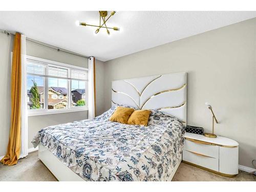 29 Legacy Glen Street Se, Calgary, AB - Indoor Photo Showing Bedroom