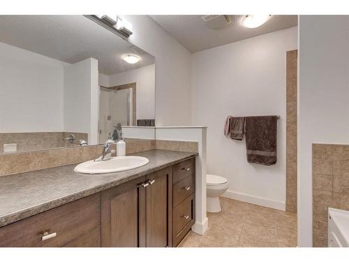 206-88 Arbour Lake Road Nw, Calgary, AB - Indoor Photo Showing Bathroom