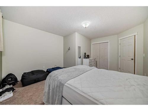 932 Heritage Estates Drive, Acme, AB - Indoor Photo Showing Bedroom