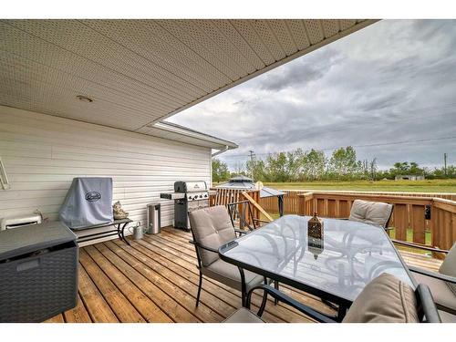 932 Heritage Estates Drive, Acme, AB - Outdoor With Deck Patio Veranda With Exterior