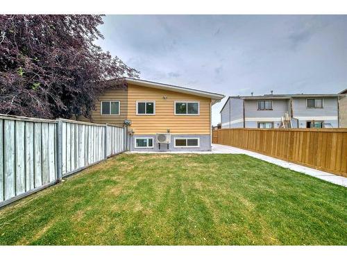 51 Doverville Way Se, Calgary, AB - Outdoor