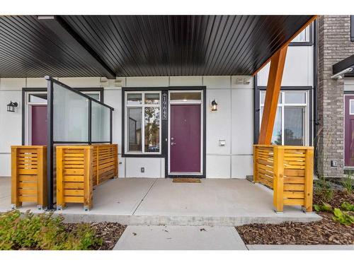 19645 48 Street Se, Calgary, AB - Outdoor