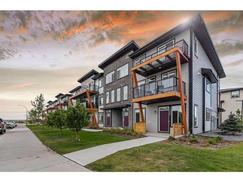 19645 48 Street Se, Calgary, AB - Outdoor With Facade