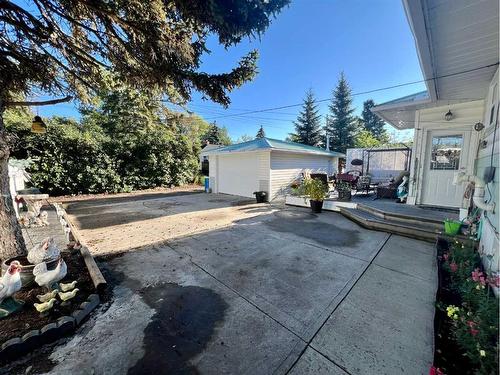 126 4 Avenue Se, High River, AB - Outdoor