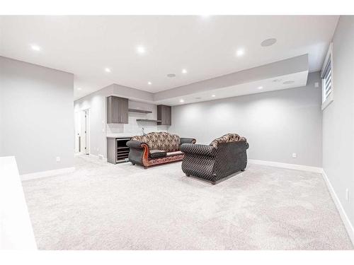 916 22 Avenue Nw, Calgary, AB - Indoor