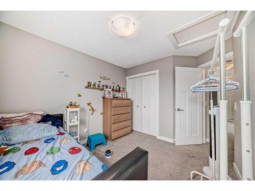 14680 1 Street Ne, Calgary, AB - Indoor Photo Showing Bedroom