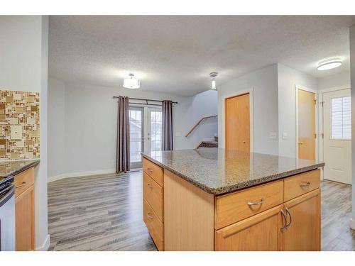 20 Covington Court Ne, Calgary, AB - Indoor Photo Showing Kitchen