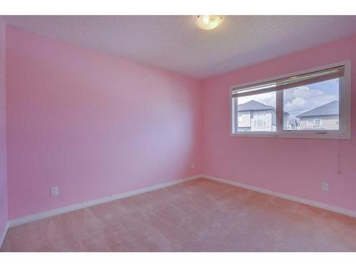 446 Sherwood Place Nw, Calgary, AB - Indoor Photo Showing Other Room