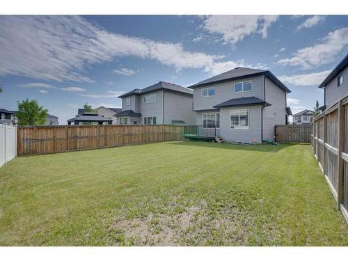 446 Sherwood Place Nw, Calgary, AB - Outdoor With Backyard