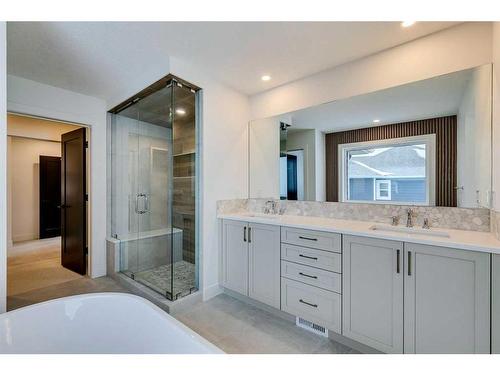 92 Cimarron Estates Drive, Okotoks, AB - Indoor Photo Showing Bathroom